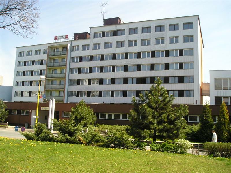 Hotel Akademia โกชิเซ ภายนอก รูปภาพ
